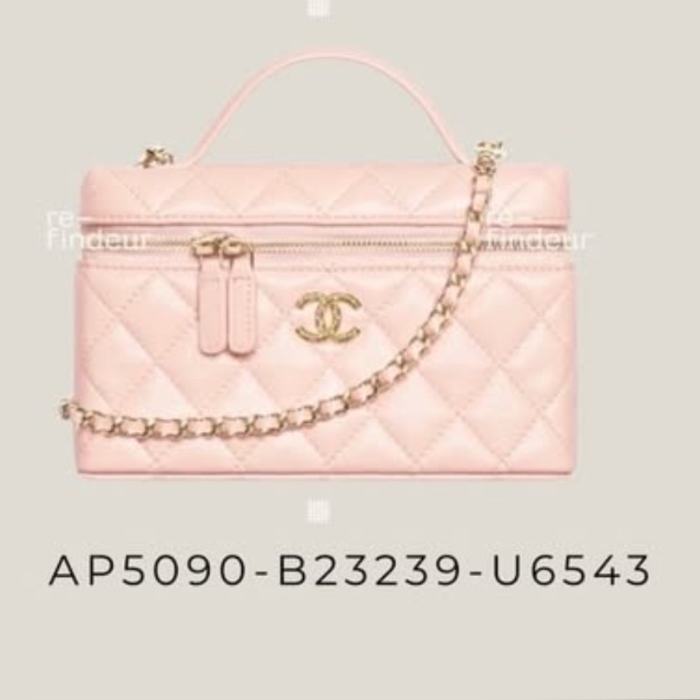 CHANEL (26P) Slim Vanity with Chain Caviar Leather fits Large IPhone - Picture 15 of 16